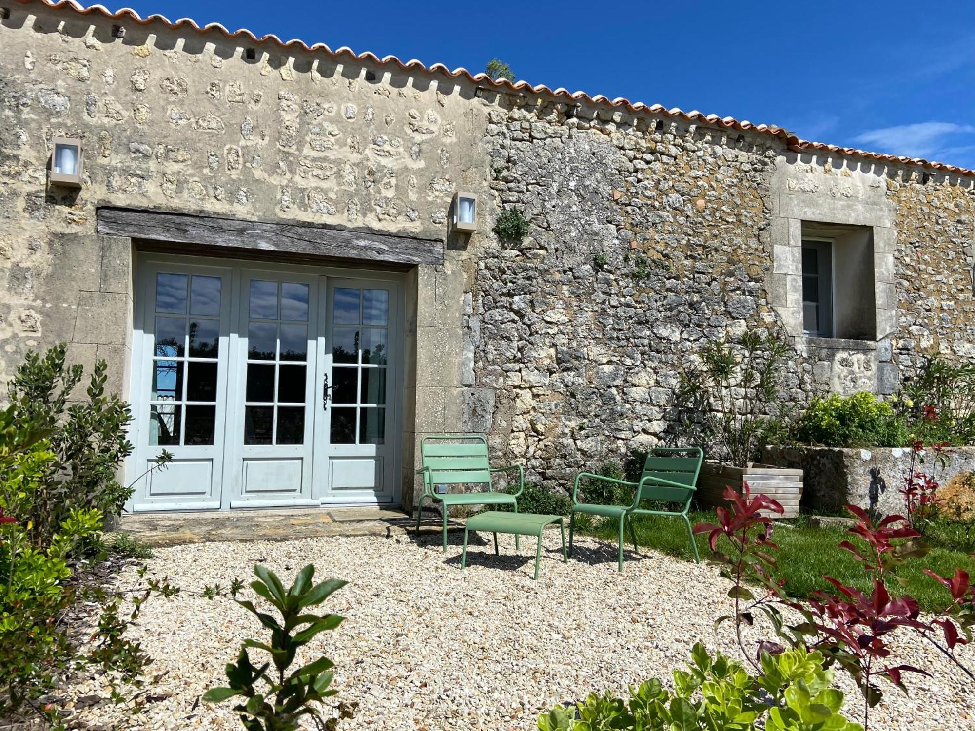 Chateau De Feusse Saint-Just-Luzac Exterior foto